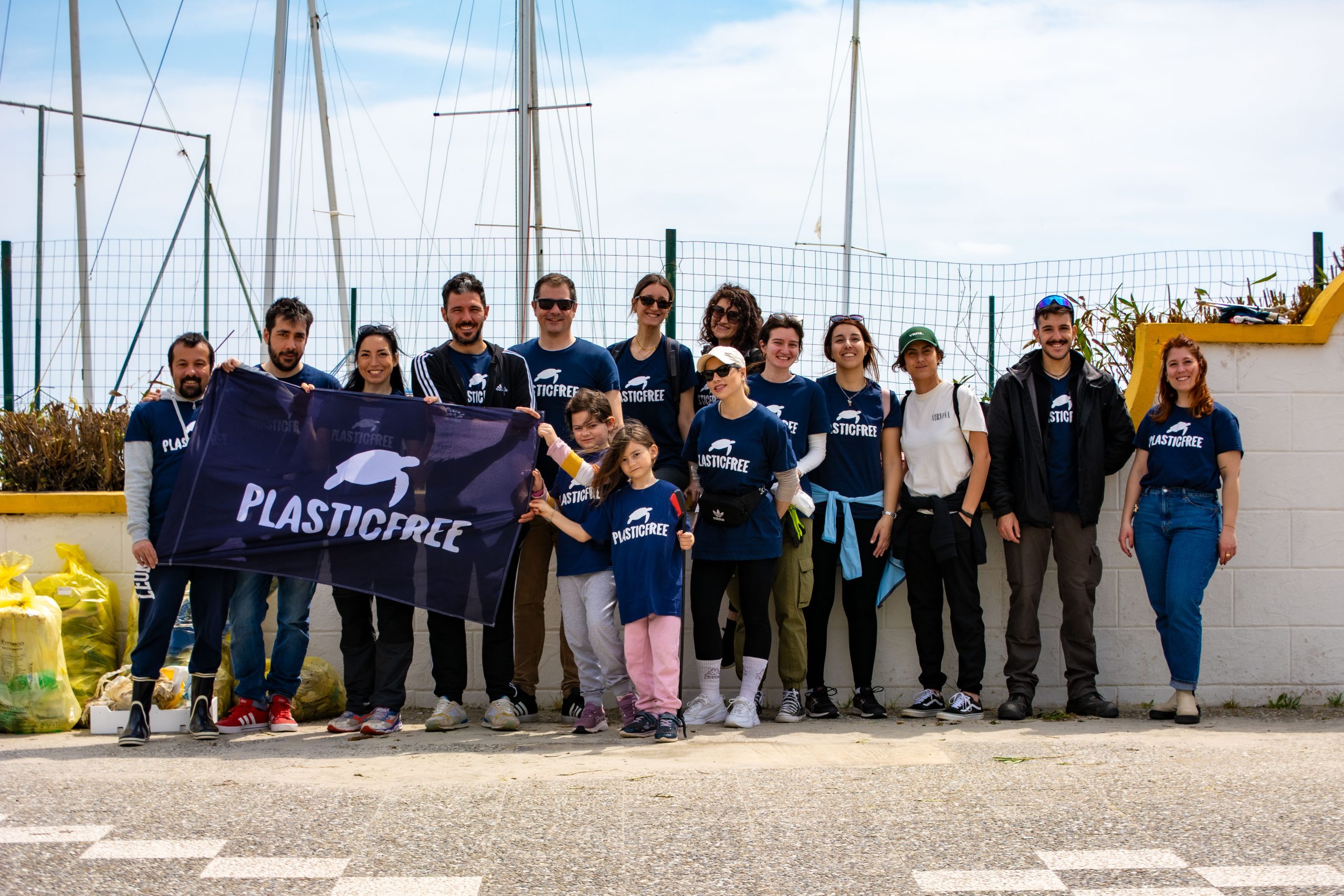 CIRCOLO + PLASTICFREE: PULIAMO LA SPIAGGIA DI SAN CATALDO!